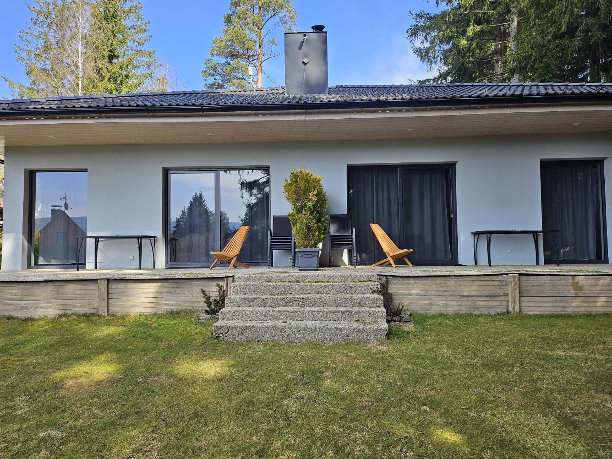 Apartmany Lipnoczech ฟริมบูร์ก ภายนอก รูปภาพ
